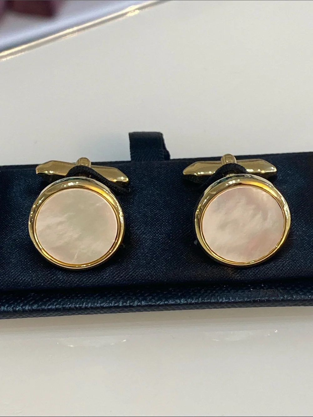 Gold Tone Mother-of-Pearl Round Cufflinks